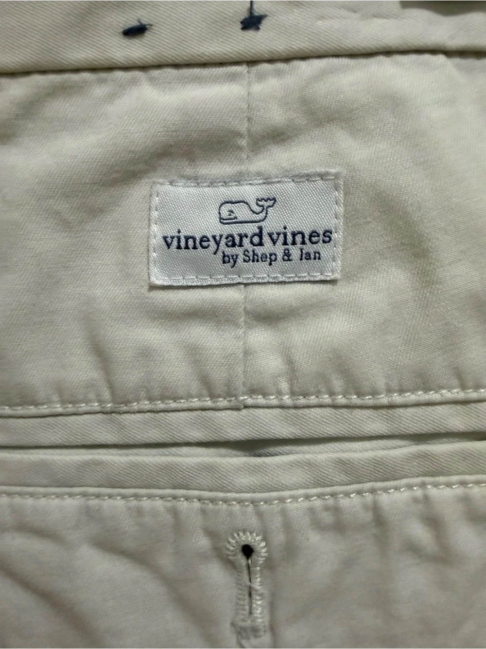 Vineyard Vines Khaki Shorts with Whale Embroidery, size 18